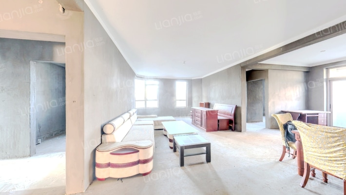 东外滩公寓二手房实景图