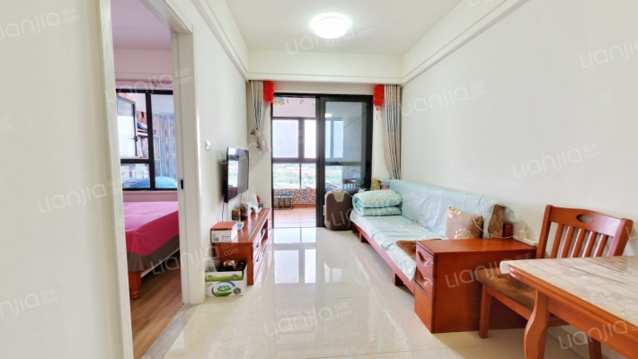 七彩澜湾二手房实景图