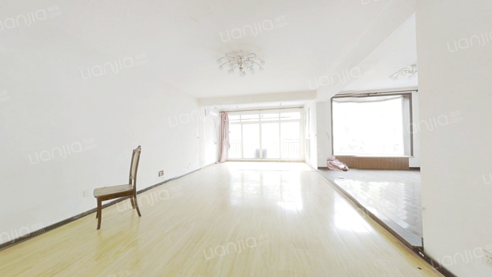 21世纪假日花园二手房实景图