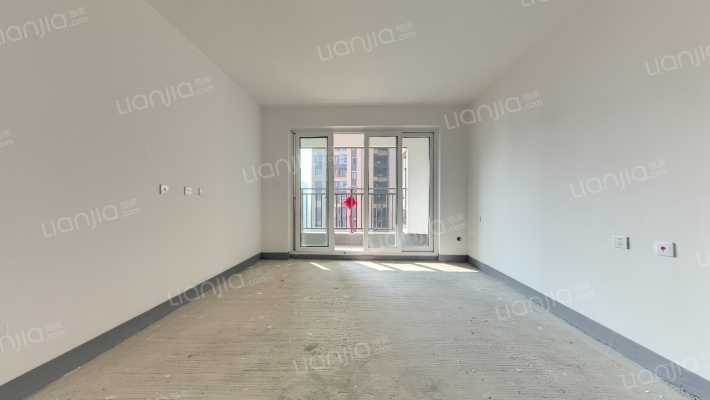 东站前府二期北苑二手房实景图