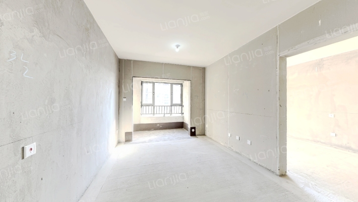 天津新鸥鹏教育城二手房实景图