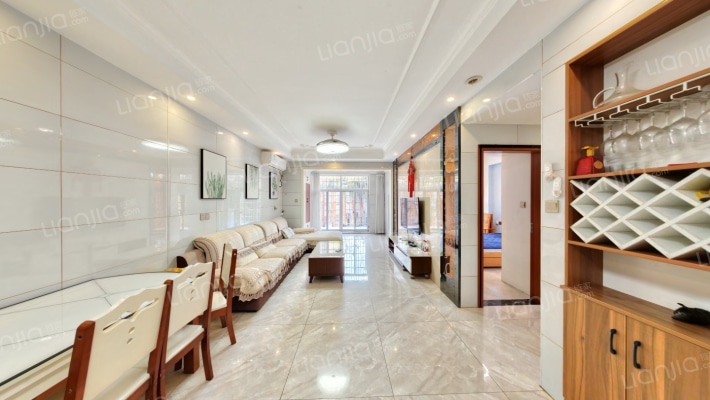 江城豪庭二手房实景图