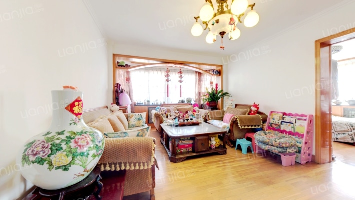 青岛中房云溪小区F二手房实景图