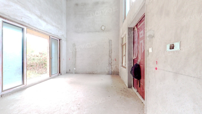 恒大云湖上郡观山悦6.1期二手房实景图