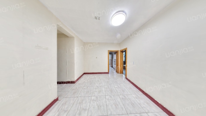 香料厂恢复楼二手房实景图