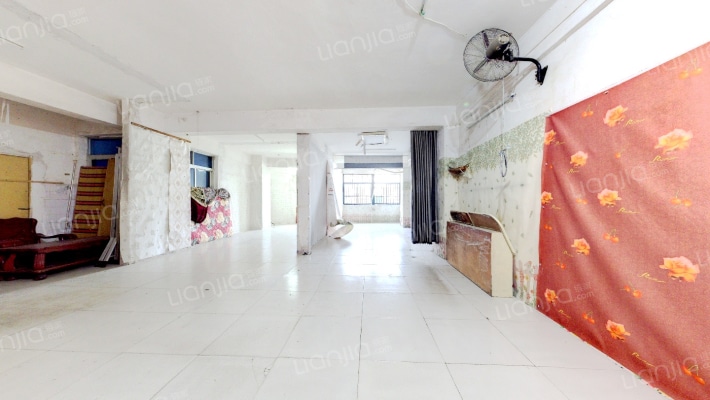 大新社区二手房实景图