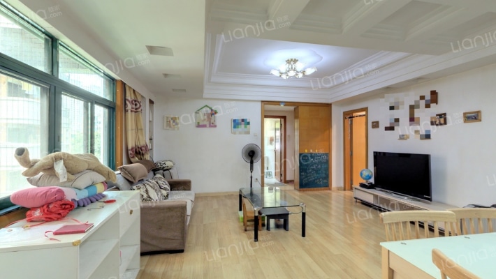 华景新城泽晖苑二手房实景图