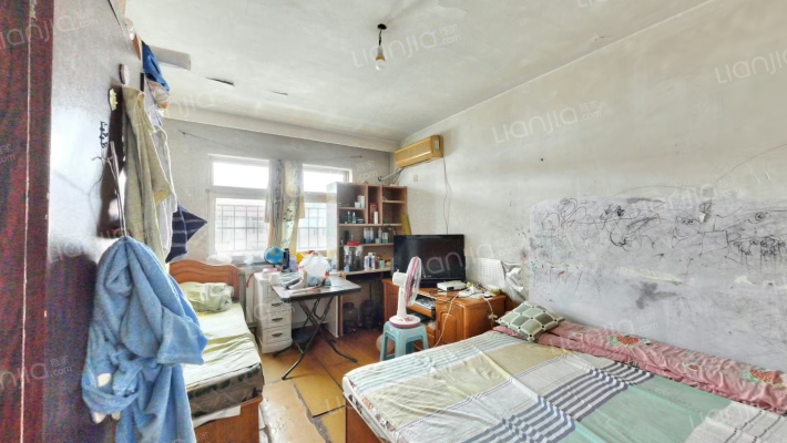 铁城公寓南院二手房实景图