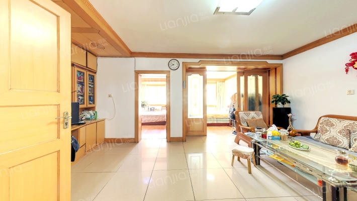 虎山路72号二手房实景图