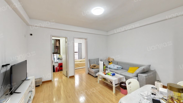 禹洲华侨城三期枫园二手房实景图