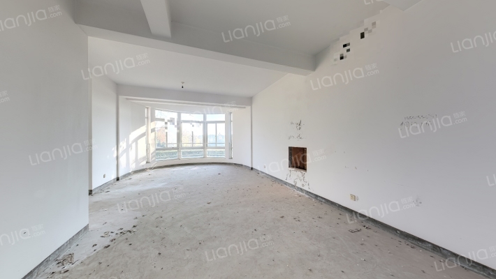 太阳岛高尔夫别墅二手房实景图