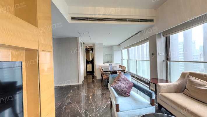 金奥国际公馆二手房实景图