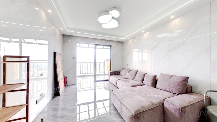 半岛1号五期二手房实景图