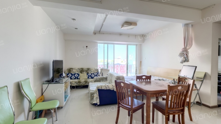 翠海椰晖二手房实景图