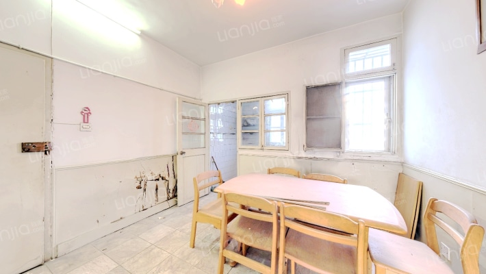 职中新村二手房实景图