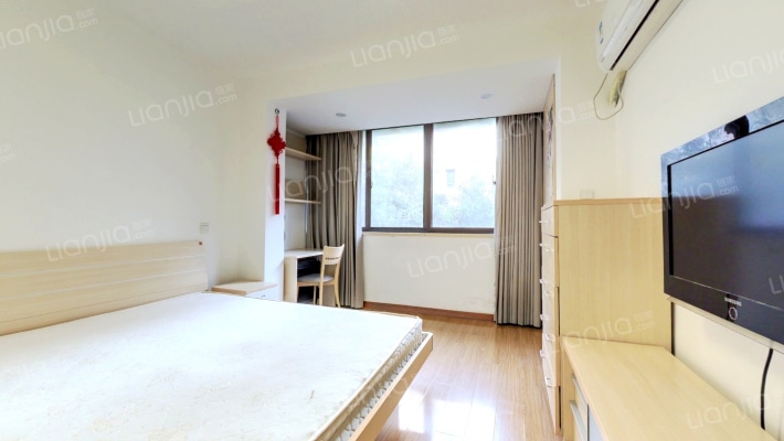 法华镇路681弄二手房实景图