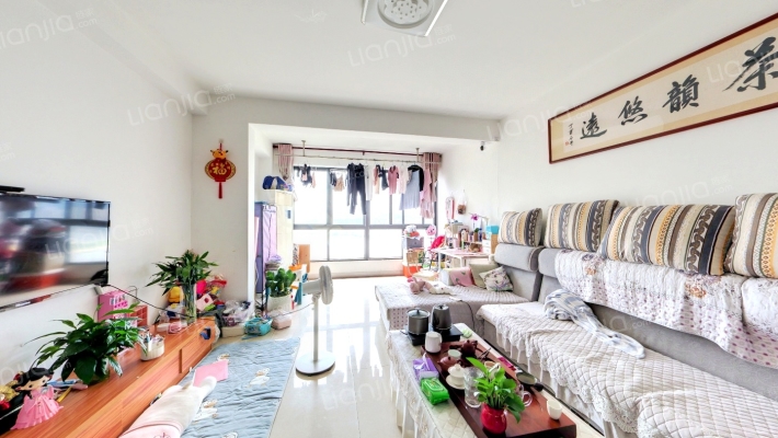 金爵苑二手房实景图