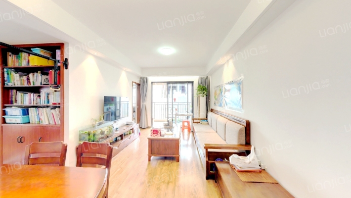 海晟颐翔湾二手房实景图