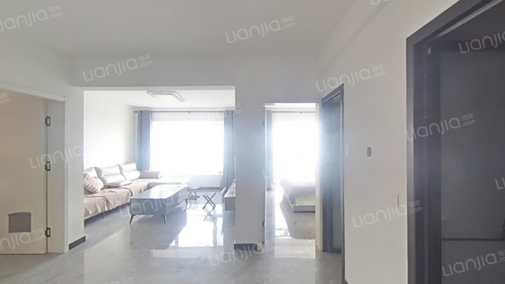 建安华庭二手房实景图