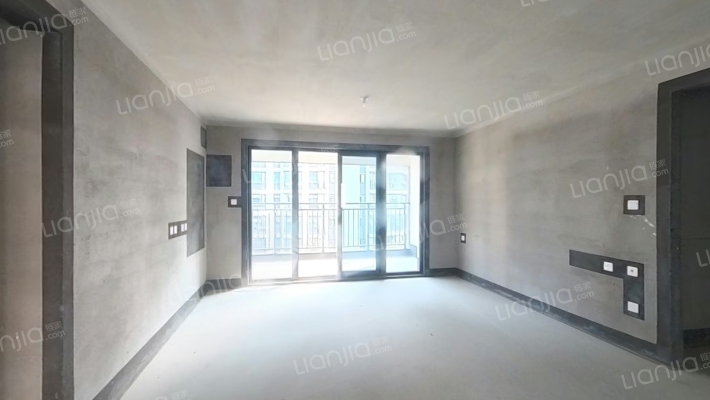 淮阳建业尊府二手房实景图