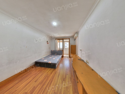 整租·海尔小区 1室0厅 南