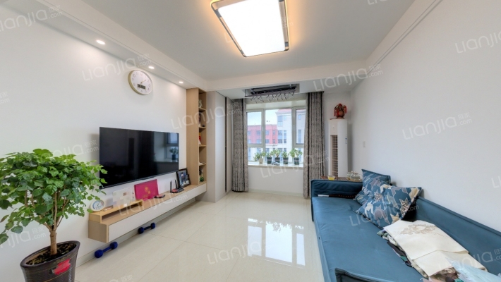 荣科枫林苑二手房实景图