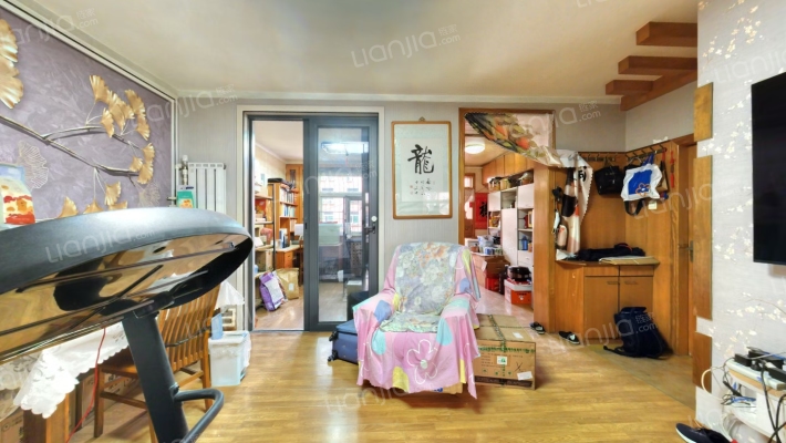 晋机东风小区二手房实景图