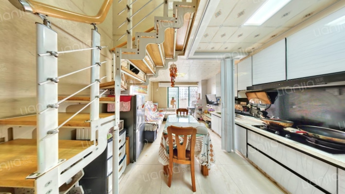 时代名苑二手房实景图