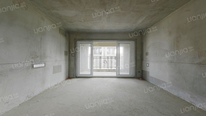 碧桂园凤凰城·天宸二手房实景图