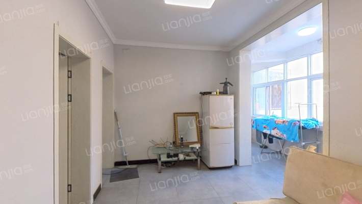 火车站商场家属院二手房实景图