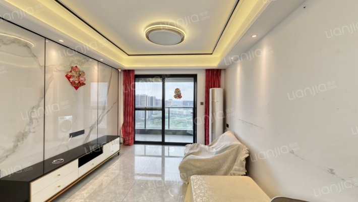 美的云悦江山西园二手房实景图