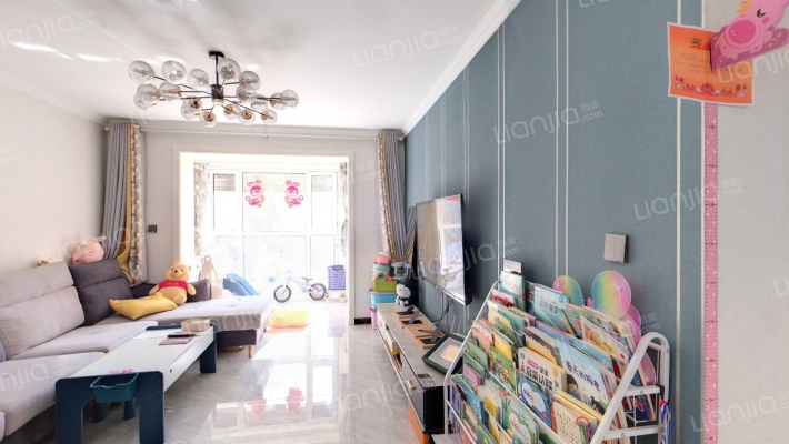 万合华府二手房实景图