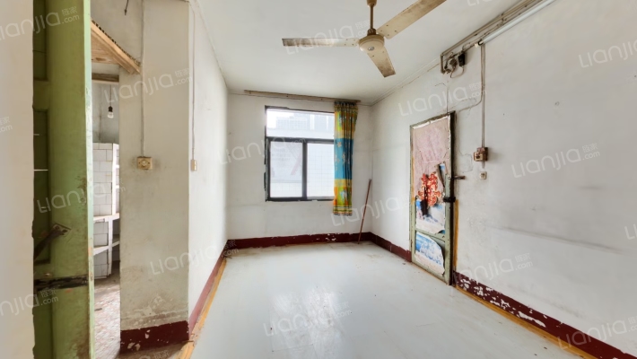 龙阳大道二手房实景图