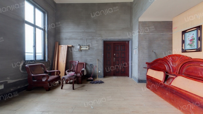 骏浩华庭二手房实景图