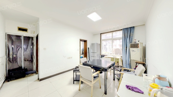 雄楚楼社区二手房实景图