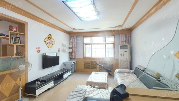 黄金路8号院二手房实景图