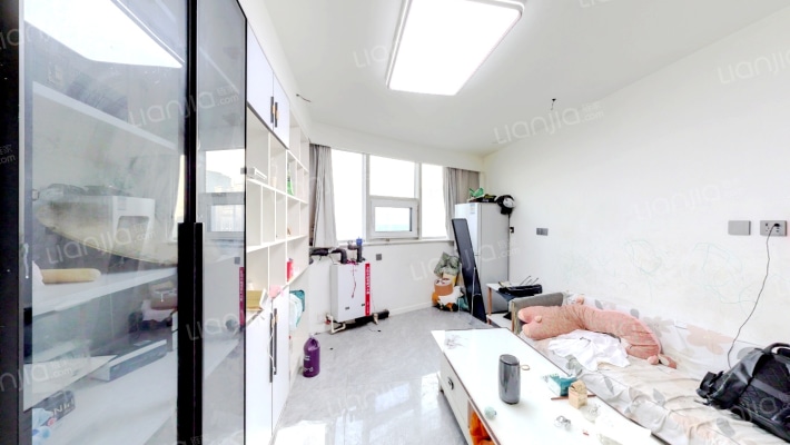 军安水晶公寓二手房实景图