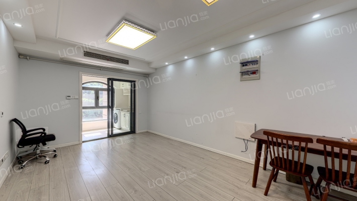 德盈菁华园二手房实景图