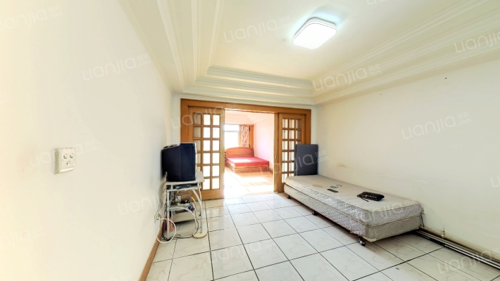 海建里北区二手房实景图