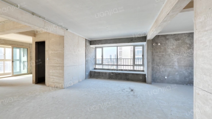 荣安林语芳庭二手房实景图