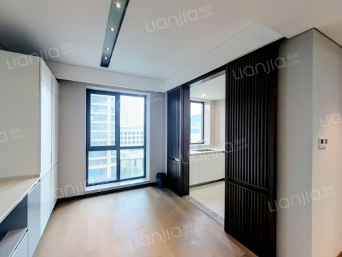 整租·融创都会中心观湖 3室2厅 南