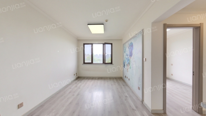 大连港天下粮仓二手房实景图