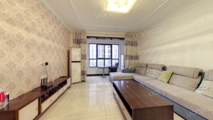 国宾中心二手房实景图