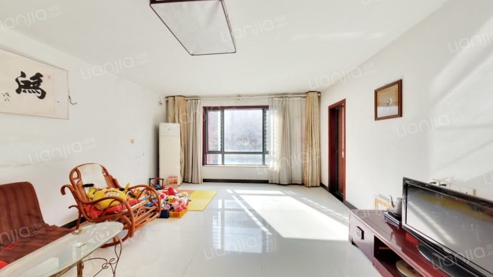 老街绿地四期二手房实景图