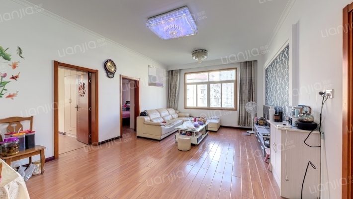 新南方小区二手房实景图