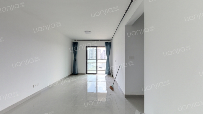 云隐天宸二手房实景图