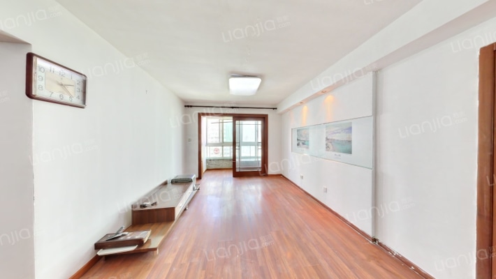 泰华滨河苑二手房实景图