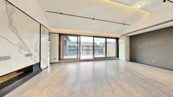 月陇云岚轩二手房实景图