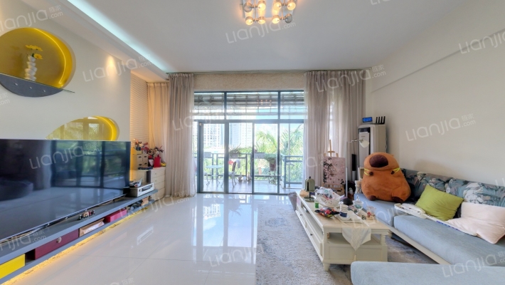 荣和山水美地1组团美丽湾二手房实景图