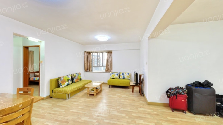 世纪广场二手房实景图